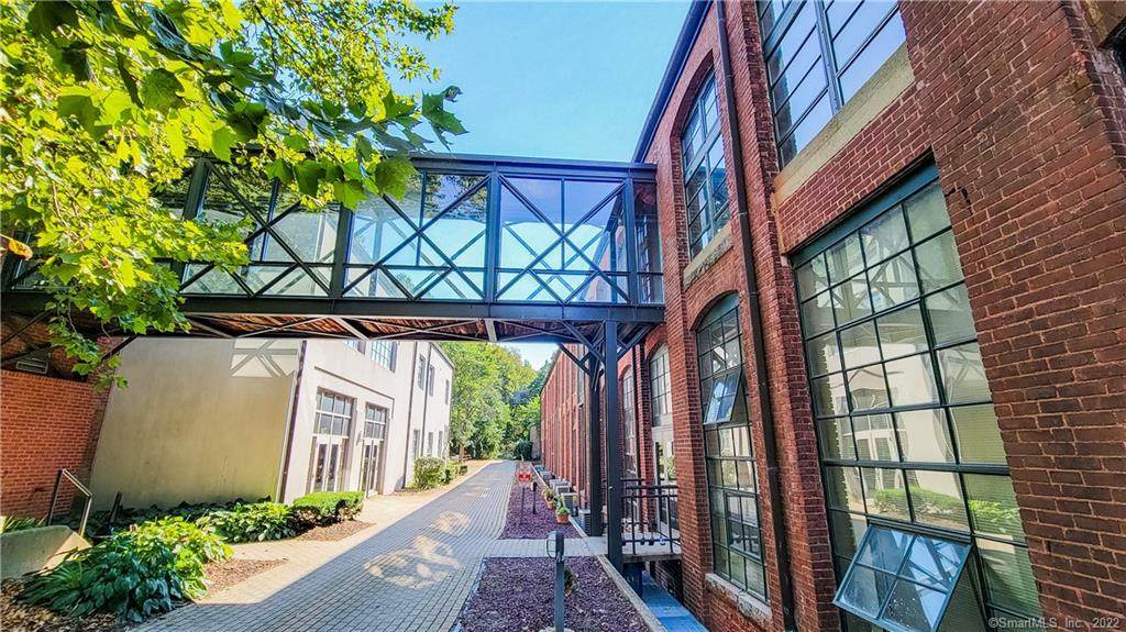 68 Thermos Avenue - Photo 1