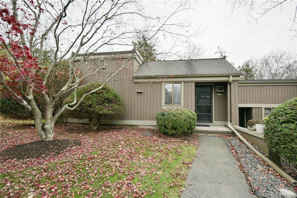21 Heritage Circle - Photo 1