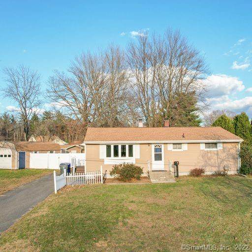 27 Magnolia Drive - Photo 1