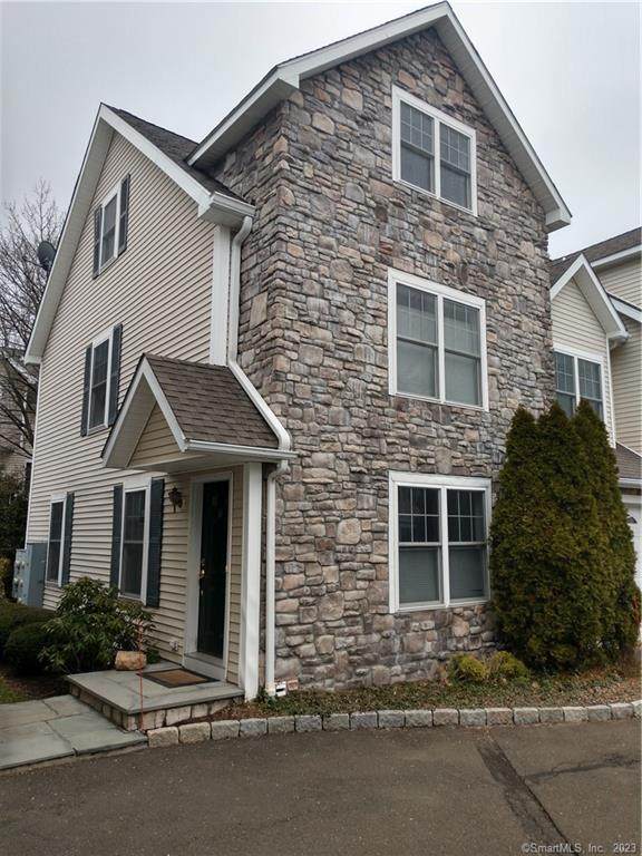 39 Maple Tree Avenue - Photo 1