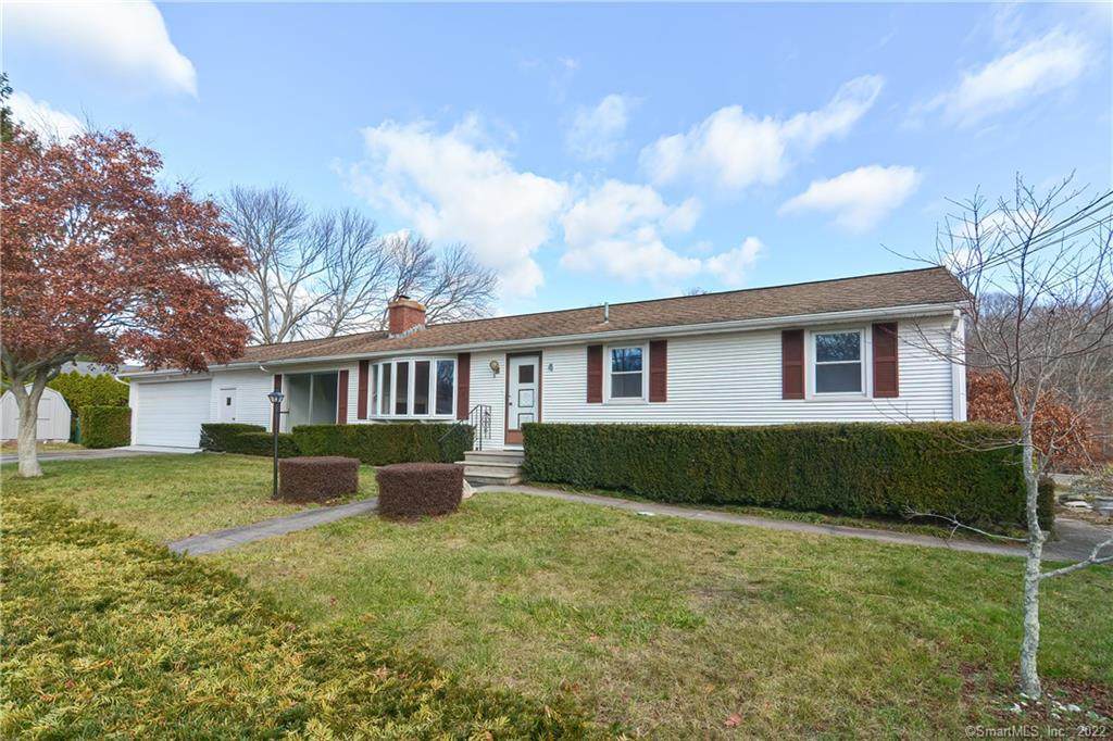 4 Clark Place - Photo 1