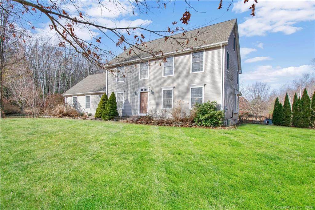 12R Lindsay Circle - Photo 1