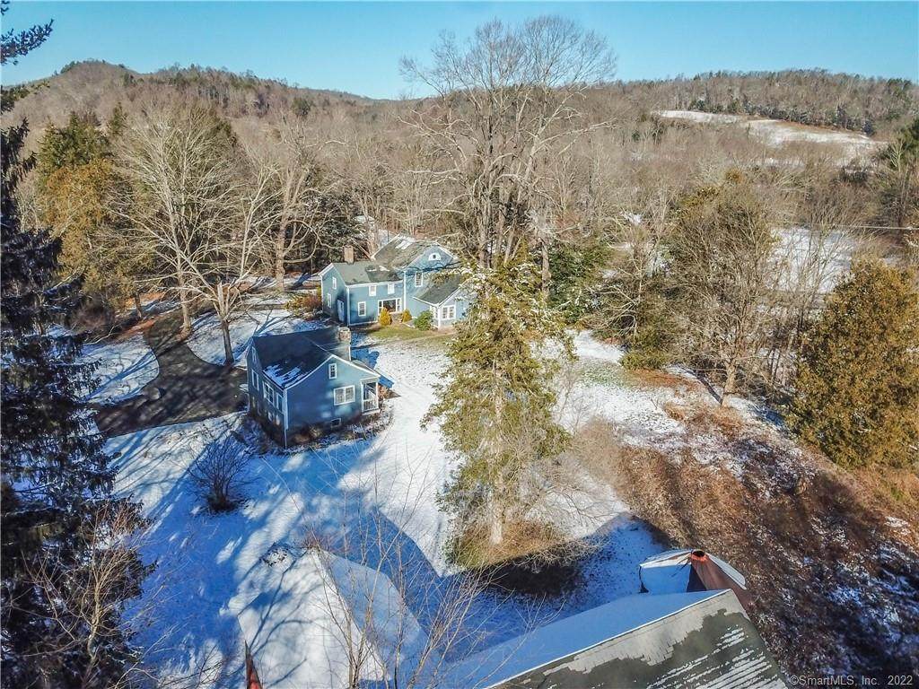 277 Hollow Swamp Road - Photo 1