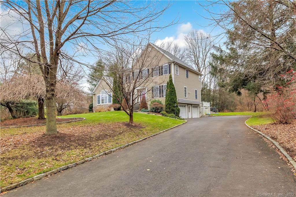 272 Waverly Road - Photo 1