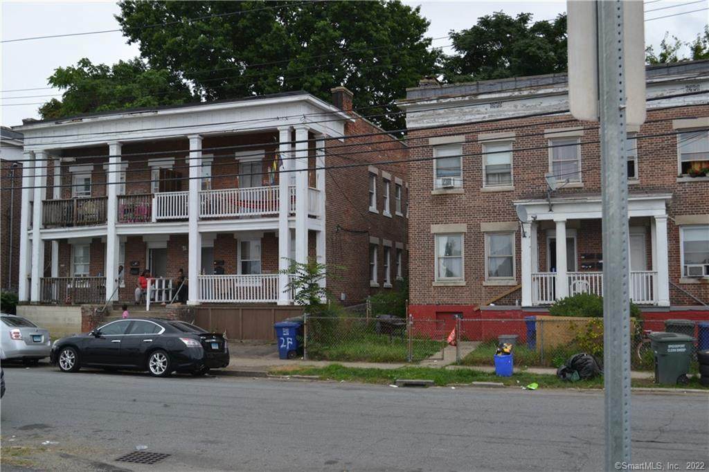326 Bond Street - Photo 1