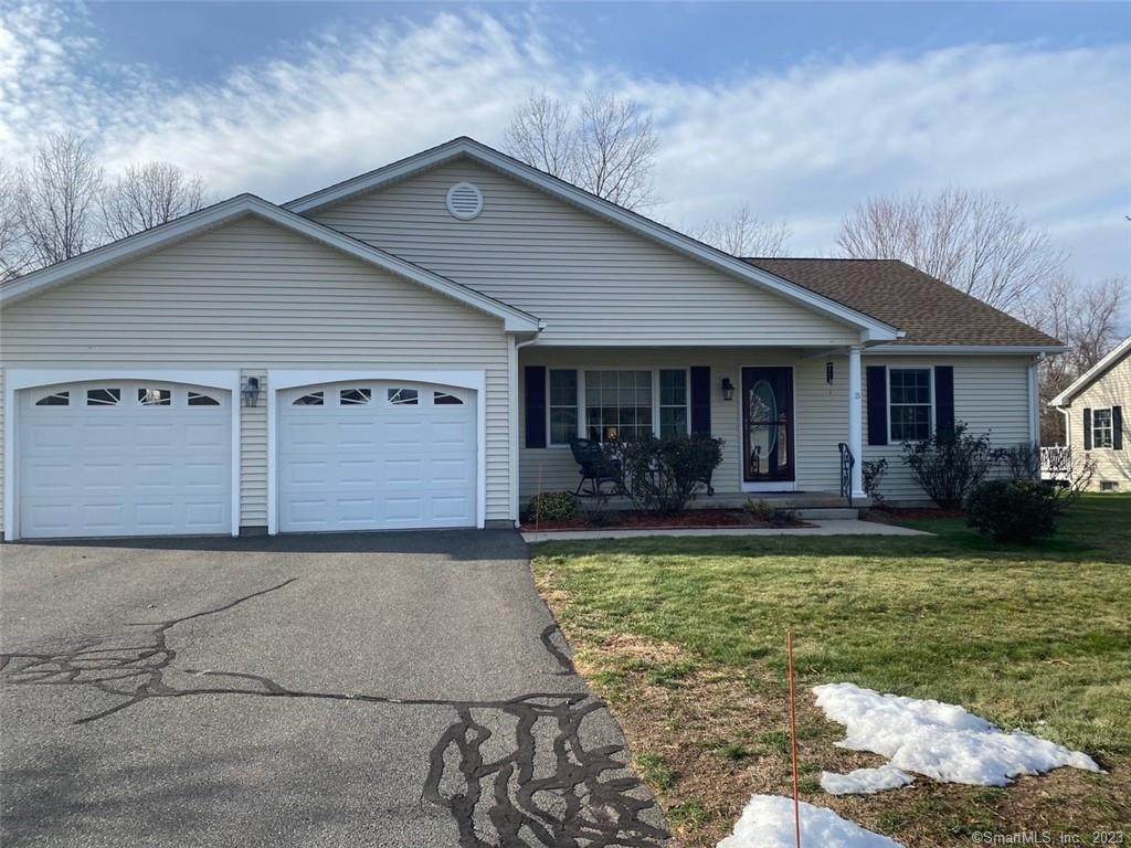 15 Acorn Drive - Photo 1
