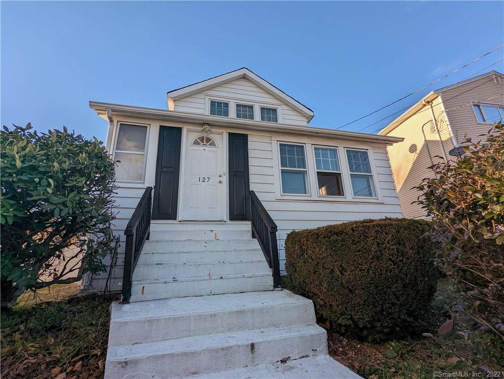 127 Hillcrest Road - Photo 1