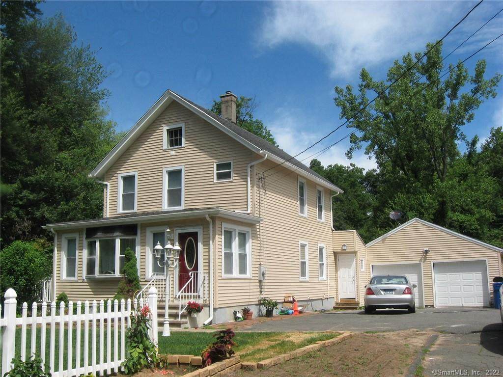 470 Wolcott Avenue - Photo 1