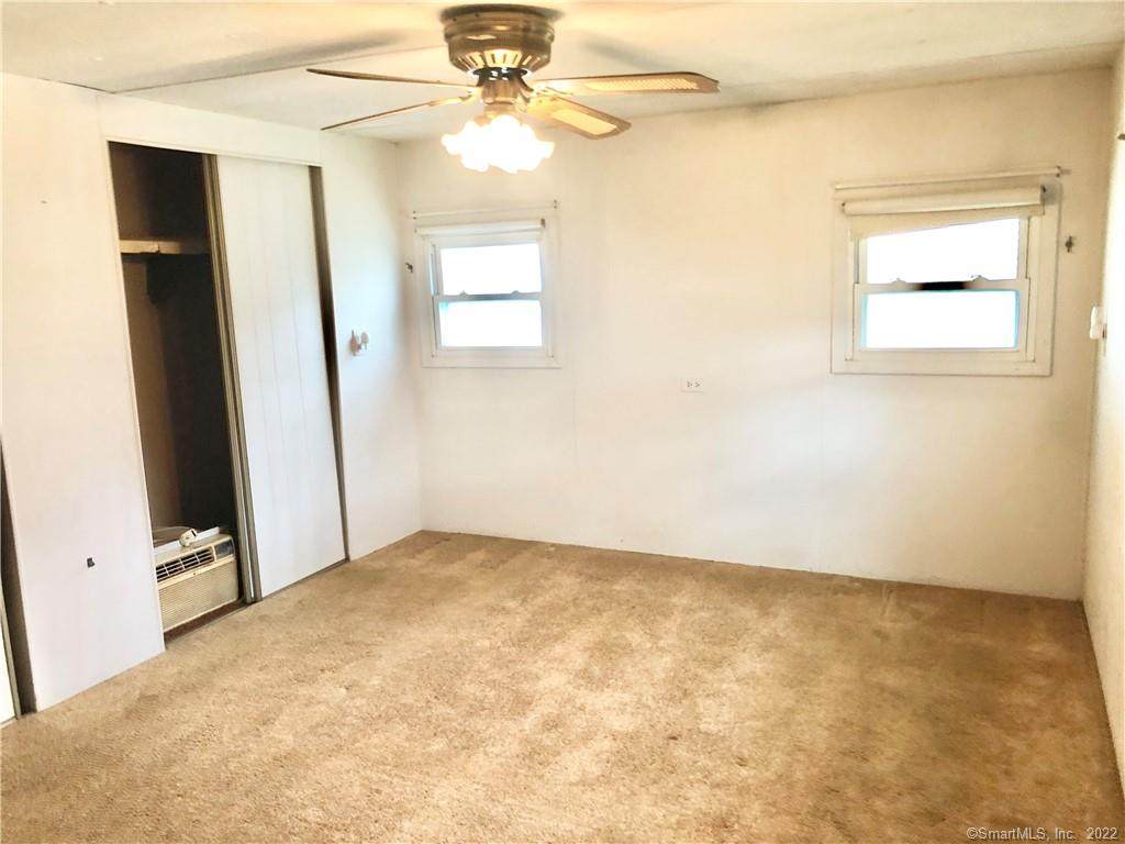 325 Kelly Road - Photo 1