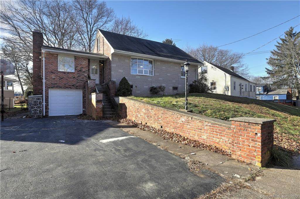 255 Pilgrim Road - Photo 1