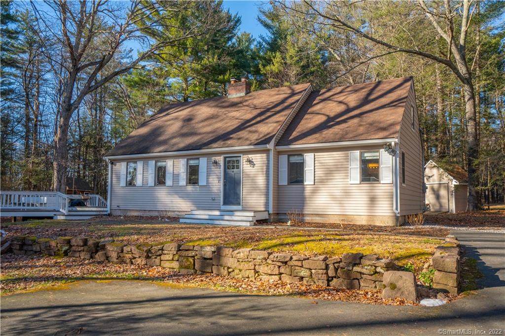 7 Oak Glen Court - Photo 1