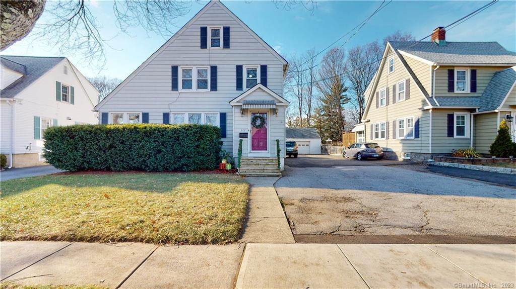 317 Johnson Avenue - Photo 1