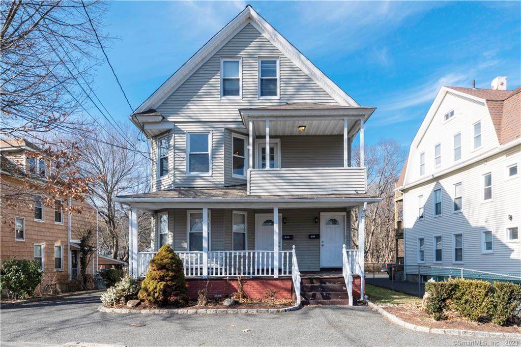 262 Villa Avenue - Photo 1