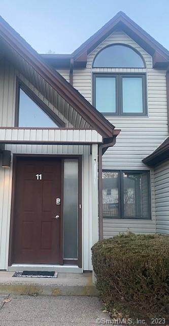 16 Northampton Lane - Photo 1