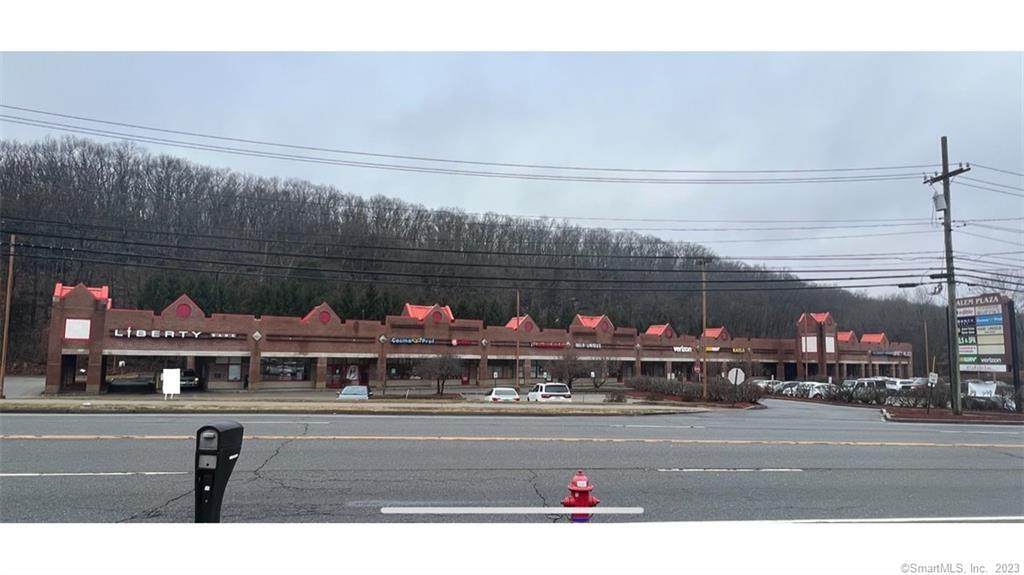 77 Salem Turnpike - Photo 1