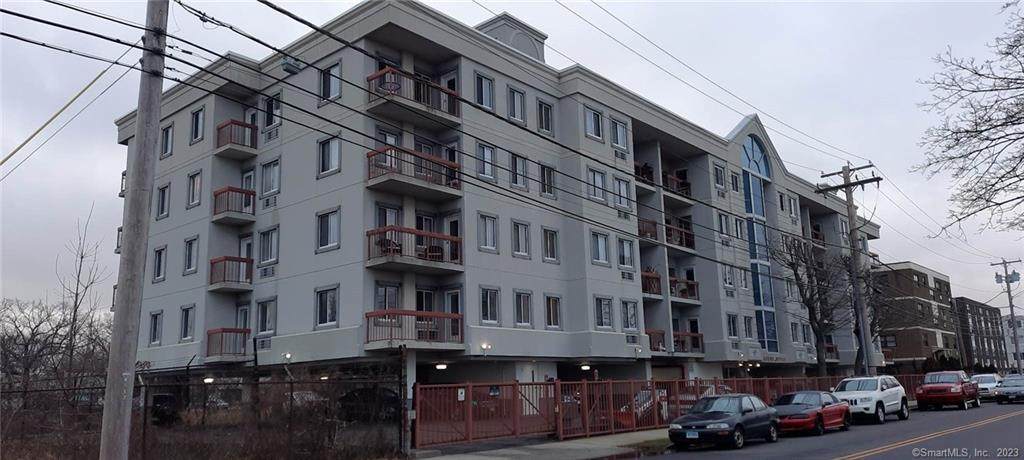 850 Atlantic Street - Photo 1