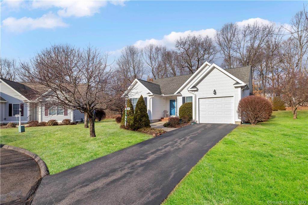 29 Windsor Walk - Photo 1