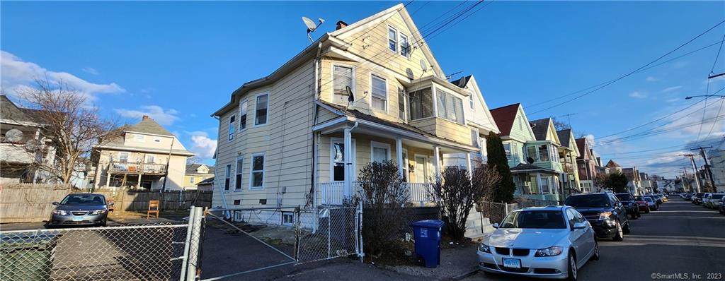 224 Denver Avenue - Photo 1