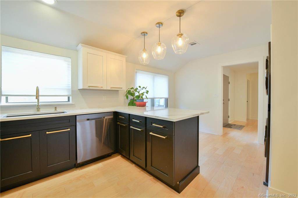 17 Canterbury Lane - Photo 1