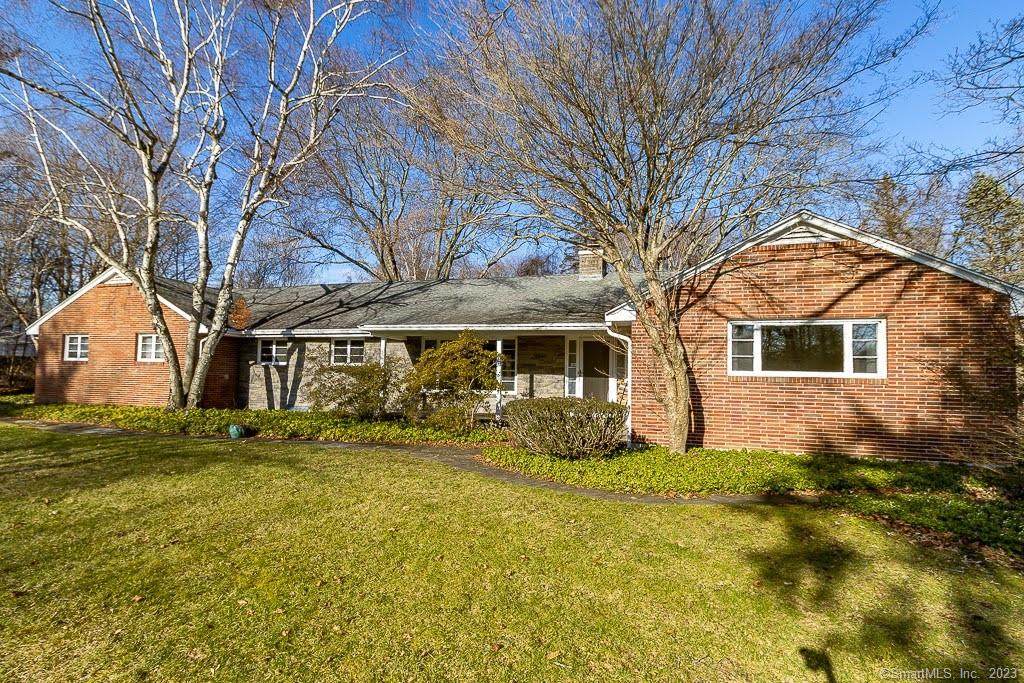 10 Valley View Drive - Photo 1