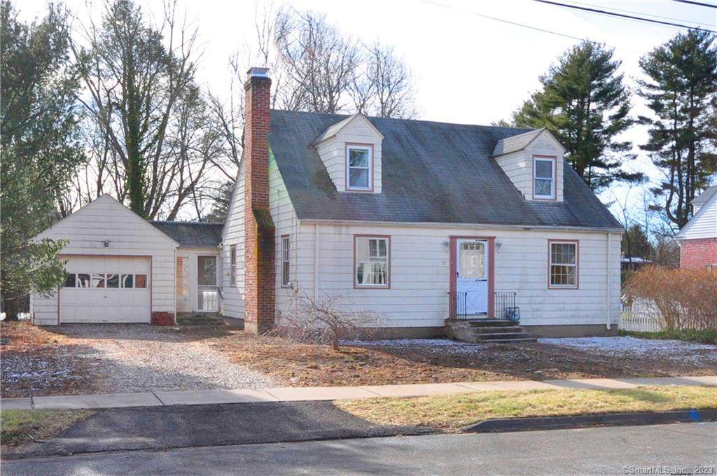 11 Laurel Avenue - Photo 1