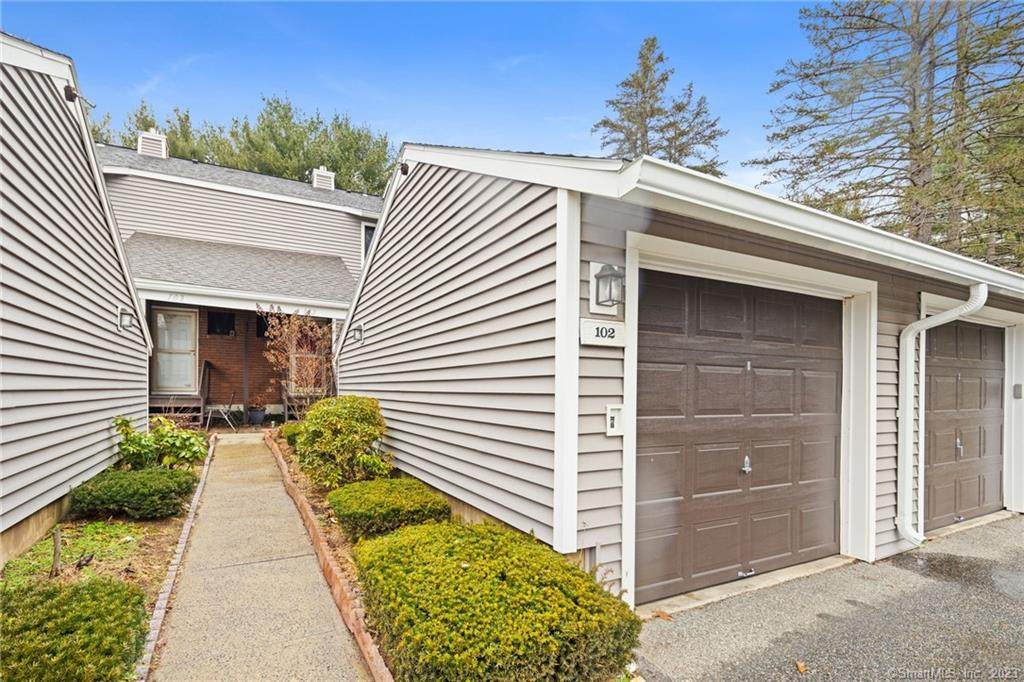 102 Mill Pond Drive - Photo 1