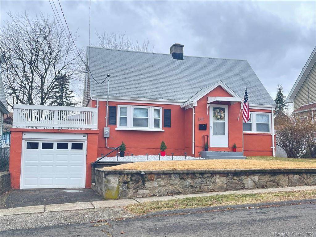 139 Swanson Avenue - Photo 1