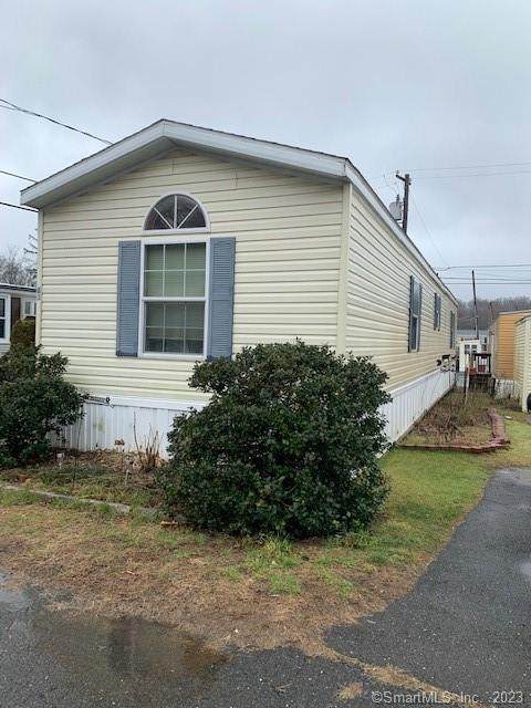 1012 Old Colony Road - Photo 1