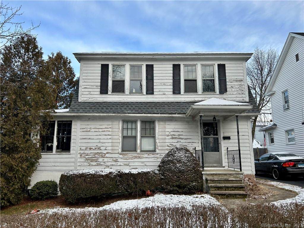 114 Radcliffe Avenue - Photo 1
