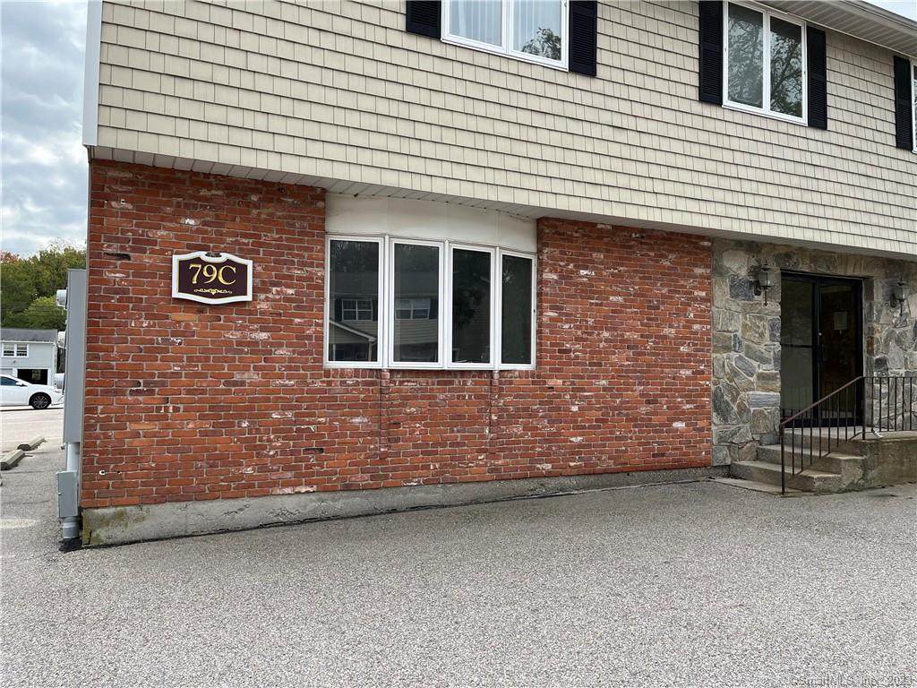 79 Norwich Avenue - Photo 1