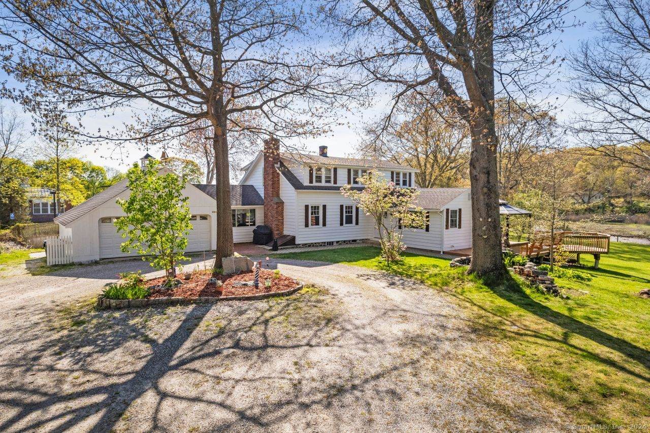 890 Boston Post Road - Photo 1