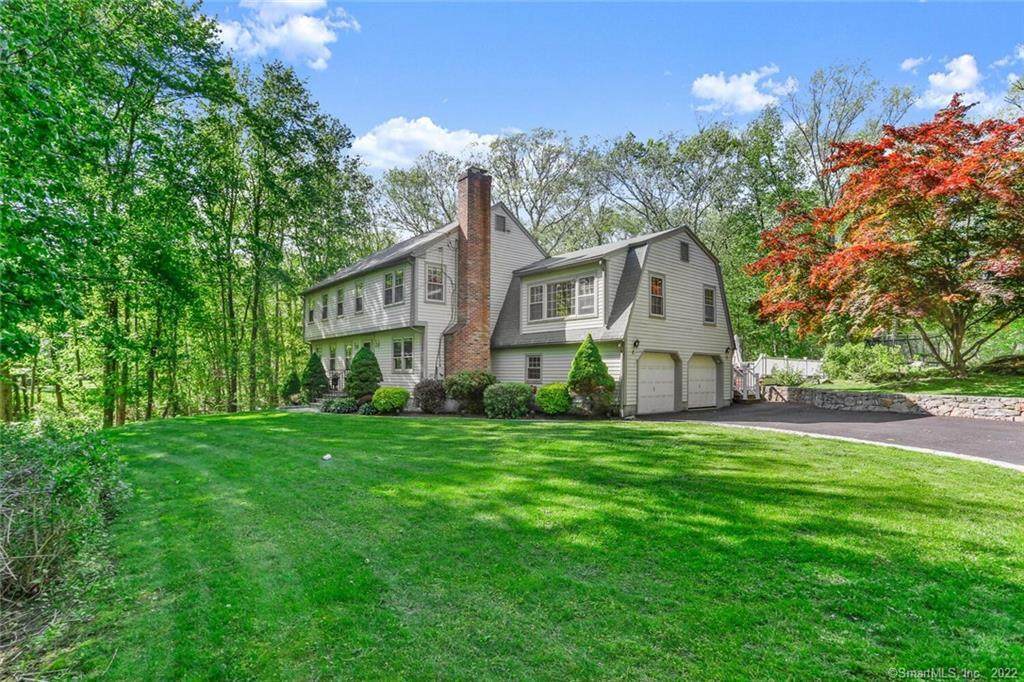 55 Ledgewood Drive - Photo 1
