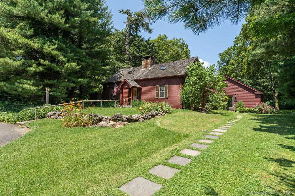 27 Little Meadow Road - Photo 1