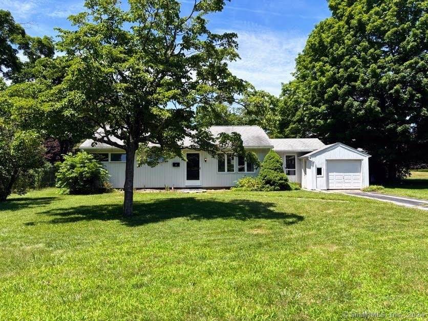 8 Jones Lane - Photo 1