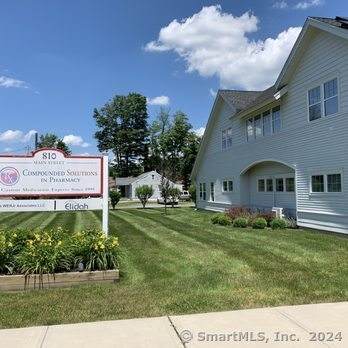 810 Main Street - Photo 1