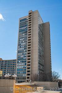 1 Gold Street - Photo 1