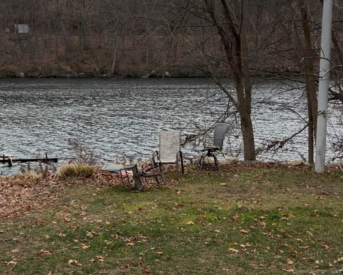 74 Victory Street - Photo 1