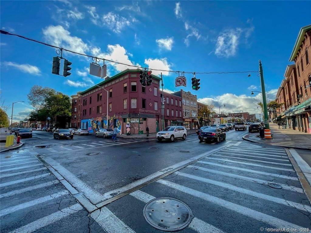617 Park Street - Photo 1