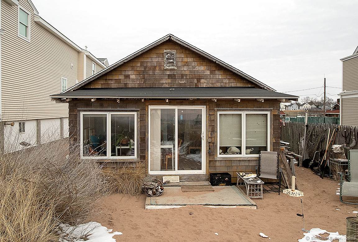 166 Beach Avenue - Photo 1