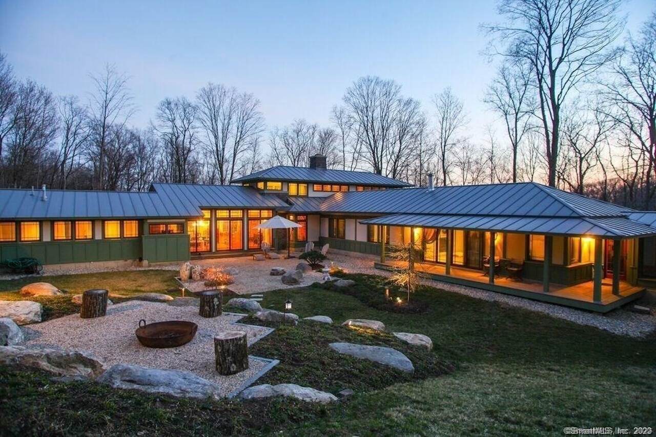 221 Fuller Mountain Road - Photo 1