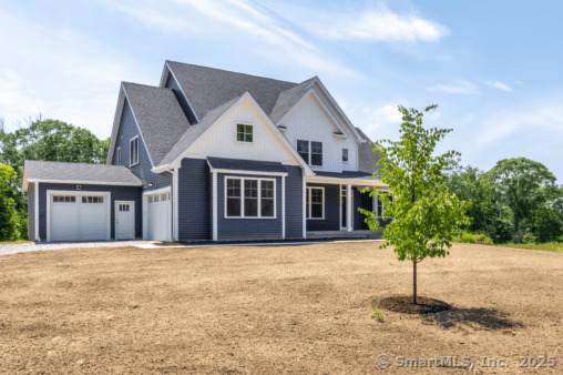 18 Twin Valley Road - Photo 1