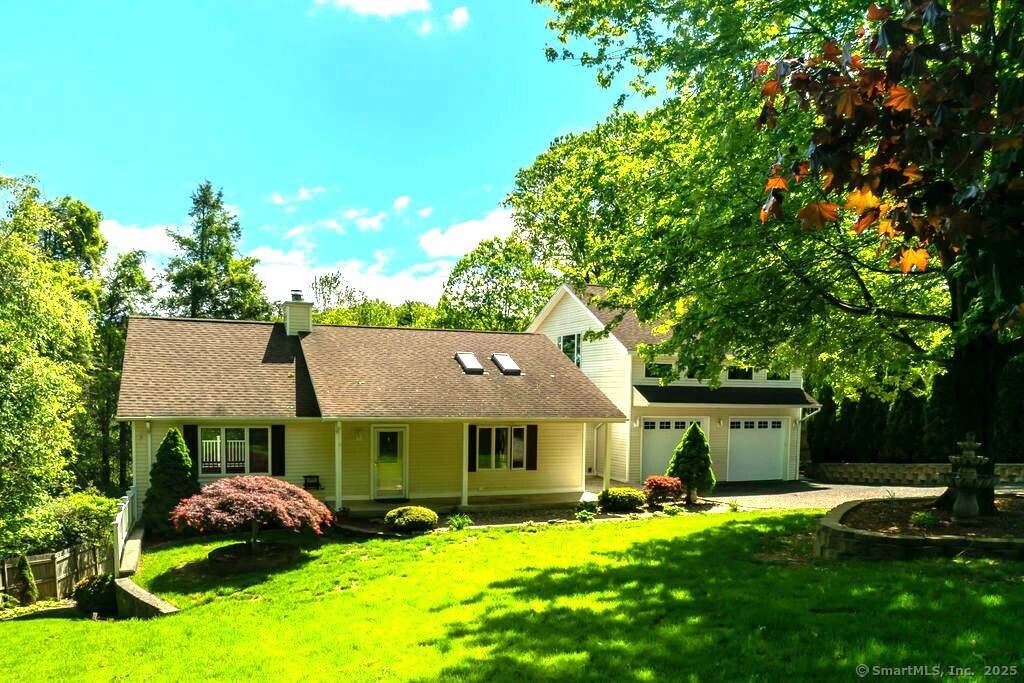 2 Topsfield Road - Photo 1