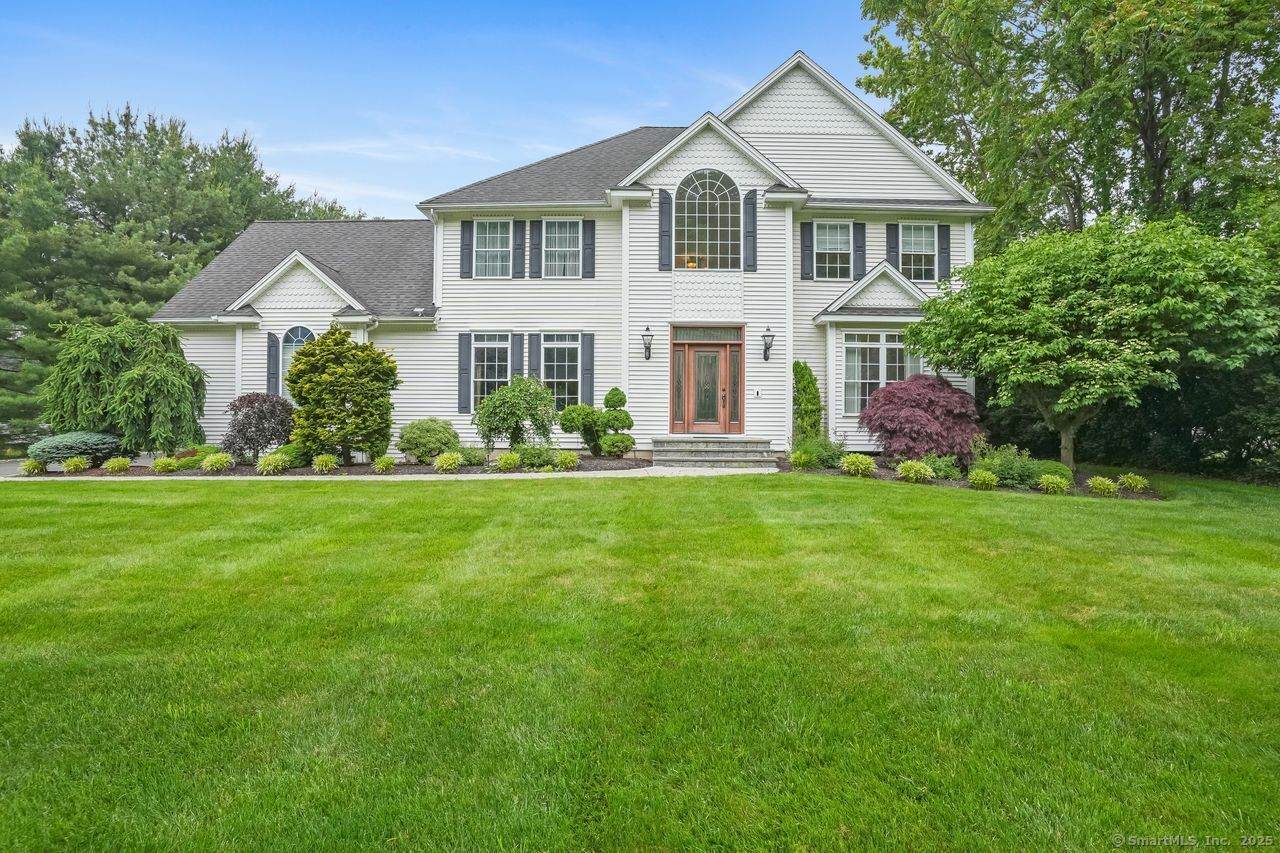 19 Twitchgrass Road - Photo 1