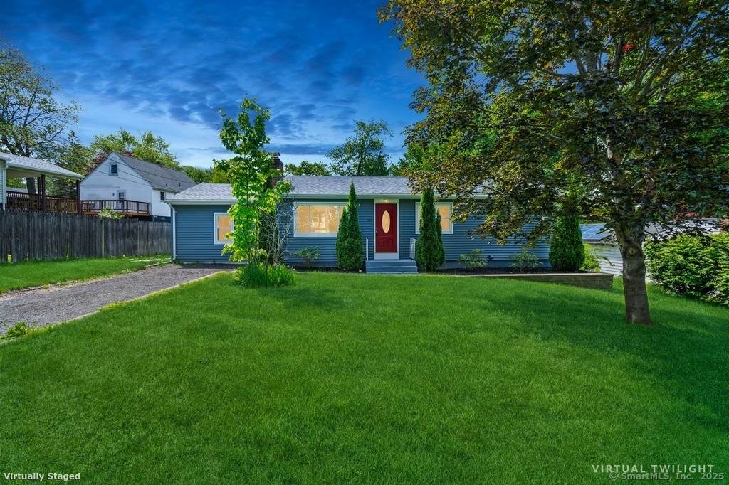104 Edge Road - Photo 1