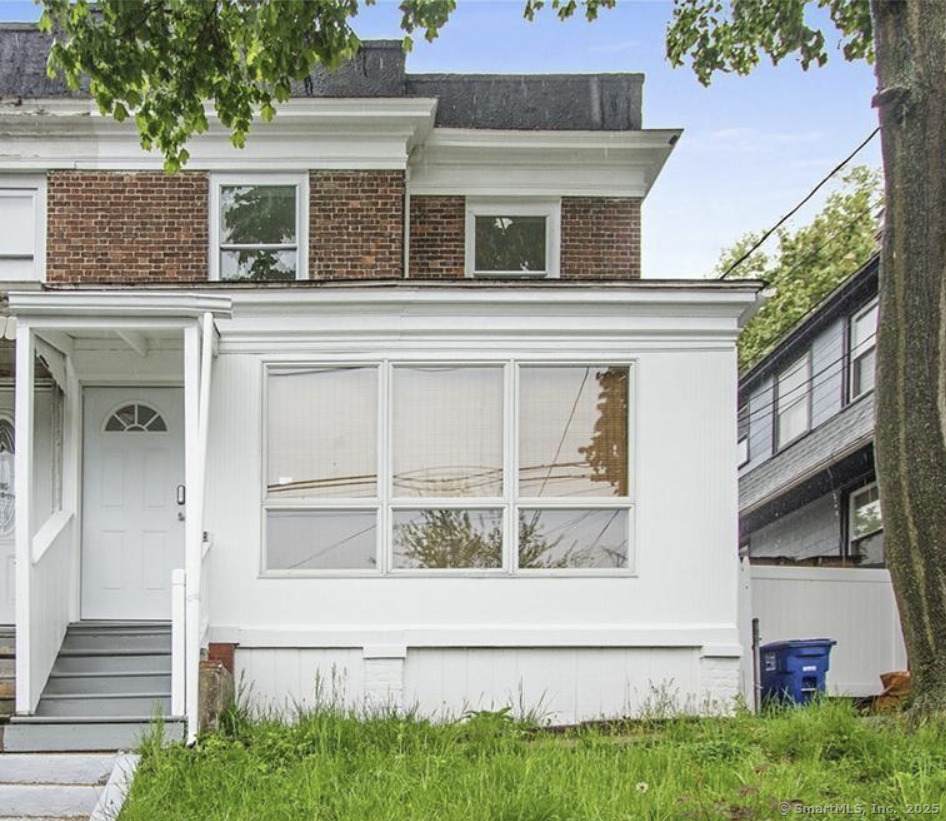 366 Remington Street - Photo 1