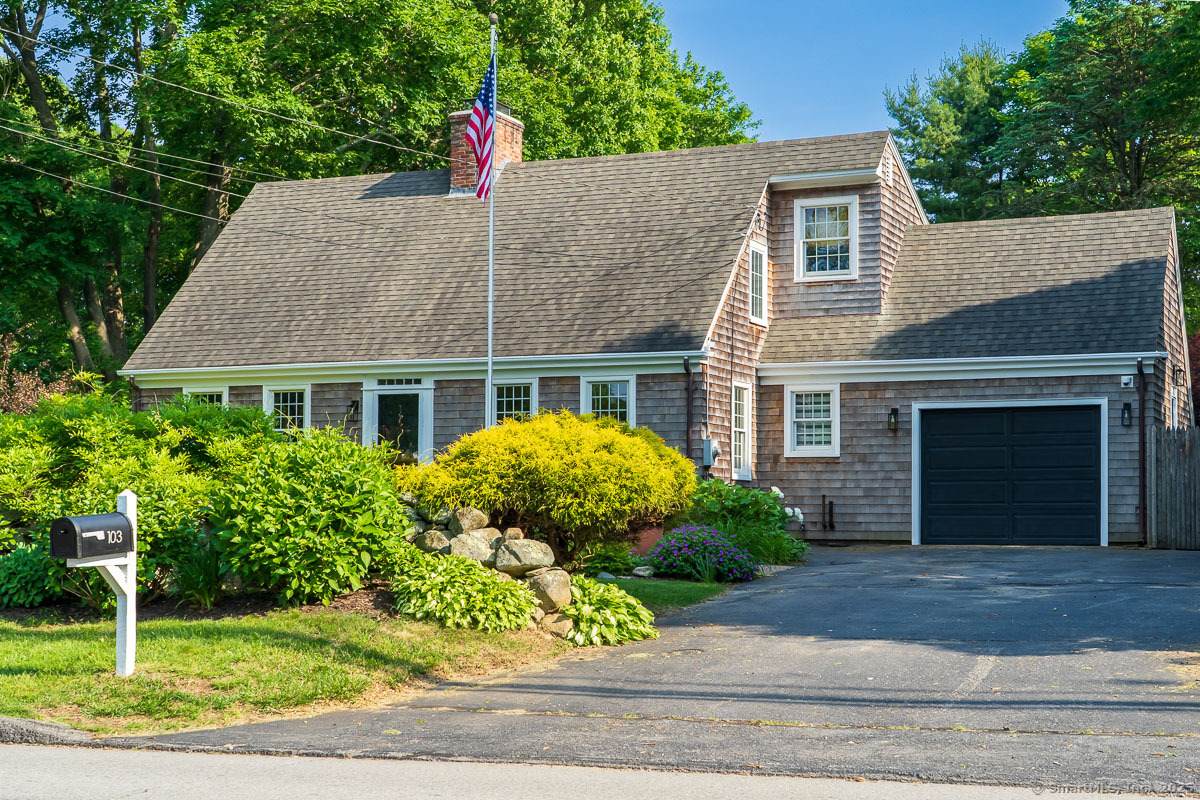 103 Brook Street - Photo 1