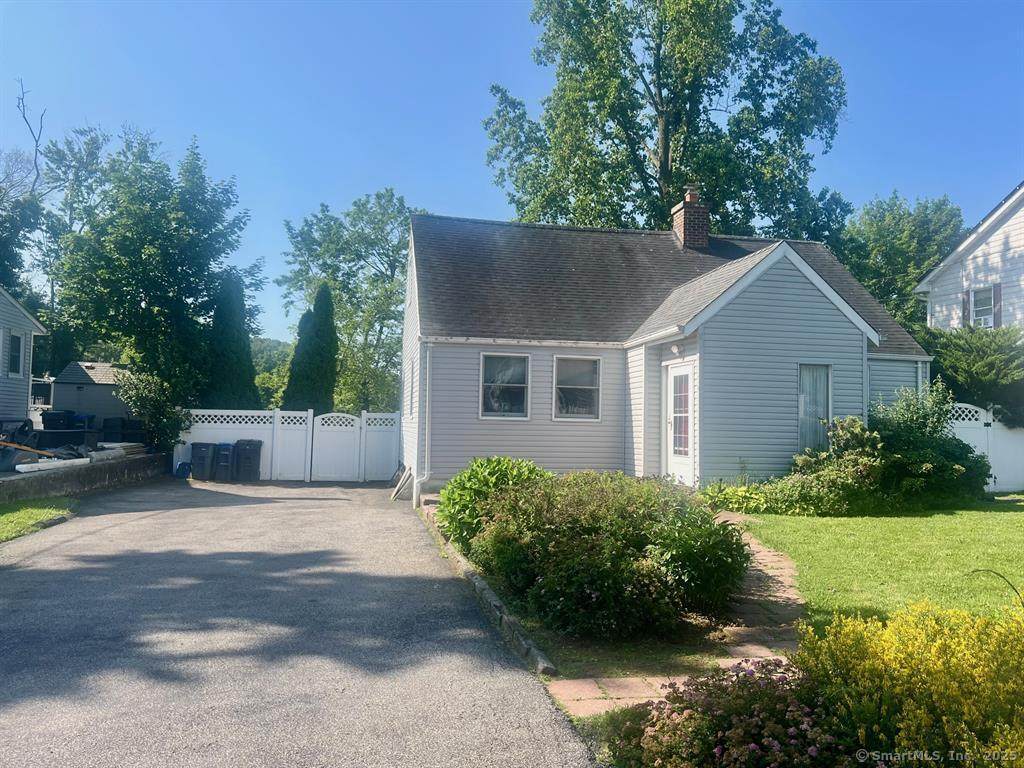 32 Beaver Hill Road - Photo 1