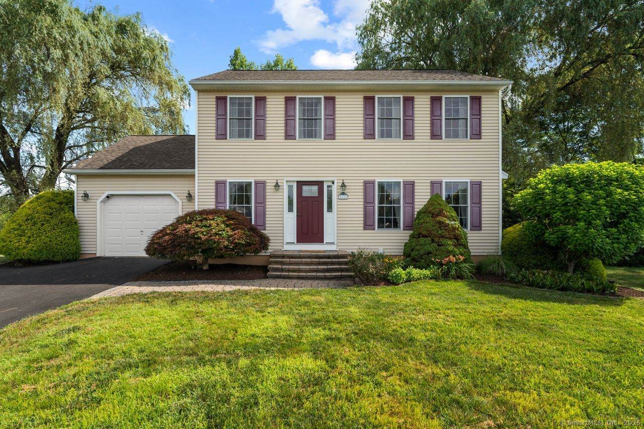62 Peach Tree Lane - Photo 1