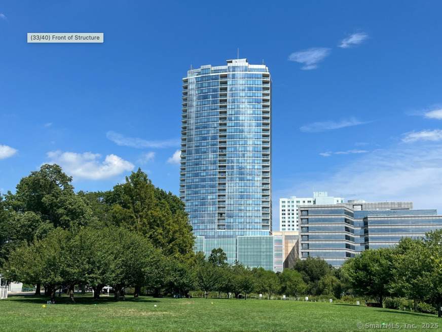 1 Broad Street - Photo 1
