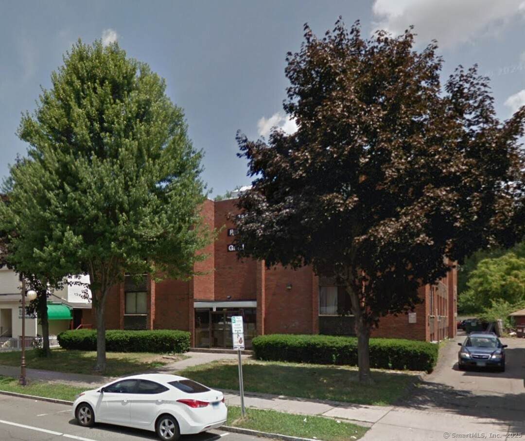 356 Franklin Avenue - Photo 1